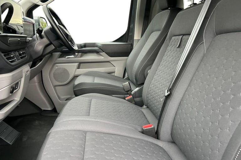 2025 Ford Transit Custom 280 Limited AUTO L2 LWB FWD 2.0 EcoBlue 136ps Low Roof, BLUETOOTH, CAMER...
