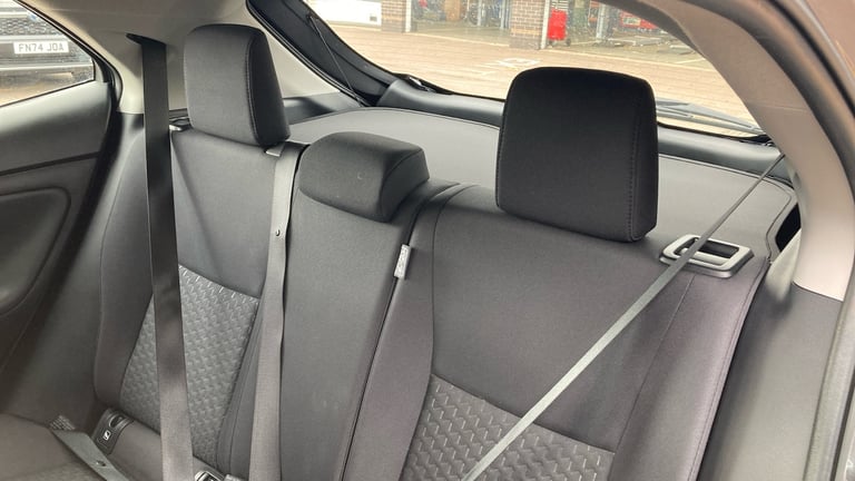 2025 Toyota Yaris Cross 1.5 Hybrid Icon 5dr CVT Hybrid Estate Estate Hybrid Automatic