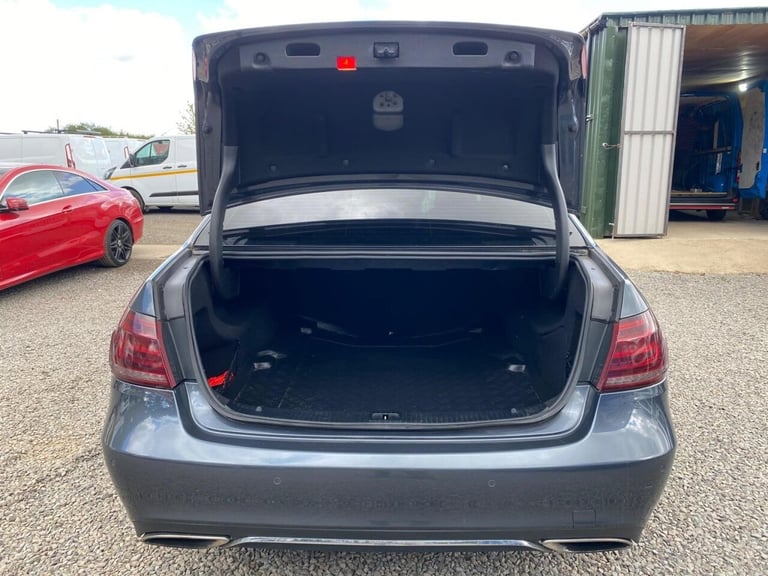 2013 Mercedes-Benz E-Class 2.1 E220 CDI SE Saloon 4dr Diesel Manual Euro 5 (s/s) (170 ps) Saloon ...