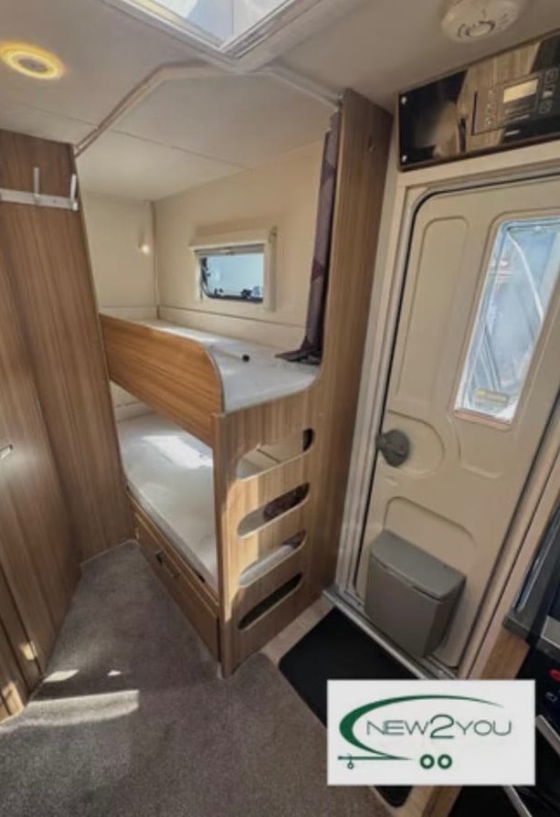 2017 luner galaxy caravan 