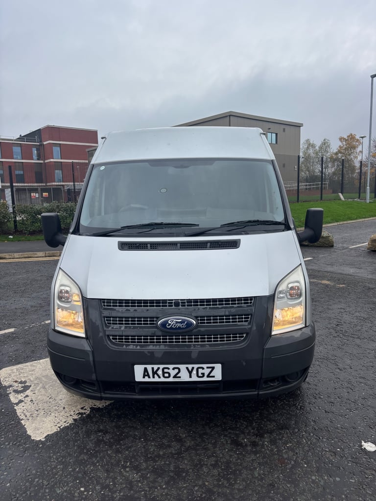 Ford, TRANSIT 140 T300 FWD, MPV, 2012, 2198 (cc), 5 doors