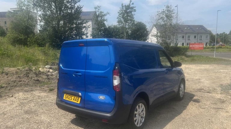  Ford Transit Courier 1.0 EcoBoost 125ps Limited Van Van Petrol Manual