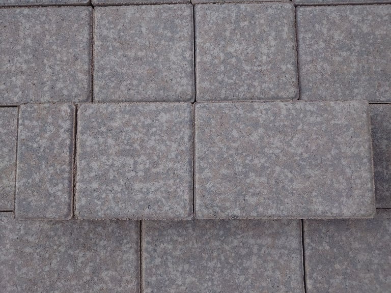 Marshalls Lunar Concrete Paving Blocks - Medium Rosa 160x160x50mm - Packs of 10