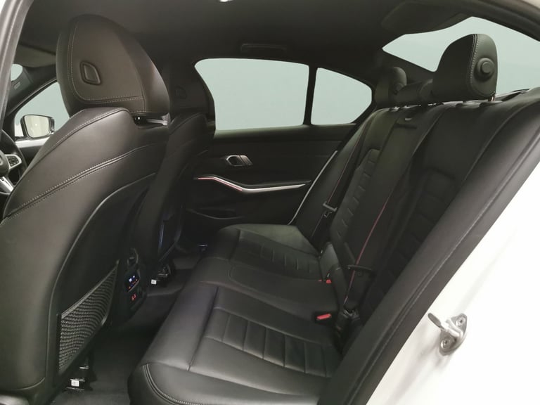 2019 BMW 3 Series 2.0 320i M Sport Saloon 4dr Petrol Auto xDrive Euro 6 (s/s) (184 ps) - HEAT Sal...