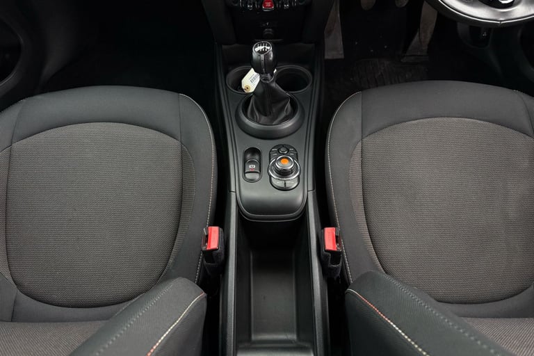 2018 MINI Countryman 1.5 Cooper Classic 5dr Hatchback PETROL Manual