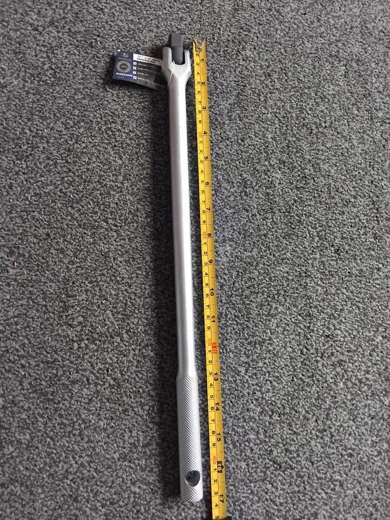 NEW Toolzone 17" breaker ratchet 1/2" tool bar chrome vanadium Steel