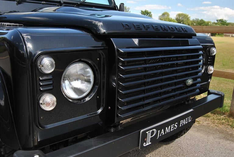 2015 Land Rover Defender XS Station Wagon TDCi [2.2] WINDOW VAN DIESEL Manual