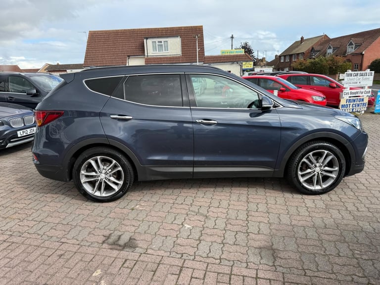 2017 Hyundai Santa Fe 2.2 CRDi Blue Drive Premium SE Auto 4WD Euro 6 (s/s) 5dr (7 Seat) ESTATE Di...