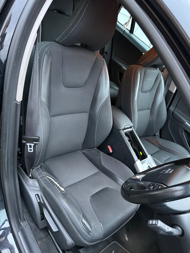 Volvo, V60, Estate, 2011, Semi-Auto, 1984 (cc), 5 doors