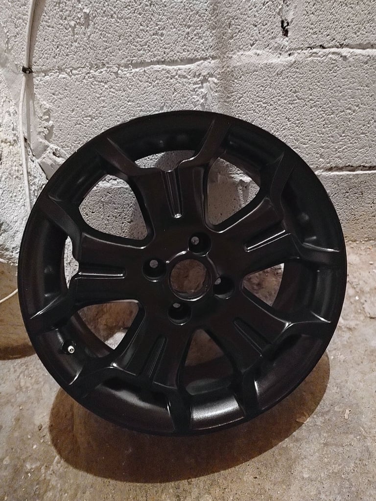 Citroen DS3 17 inch Alloys fully refurbished