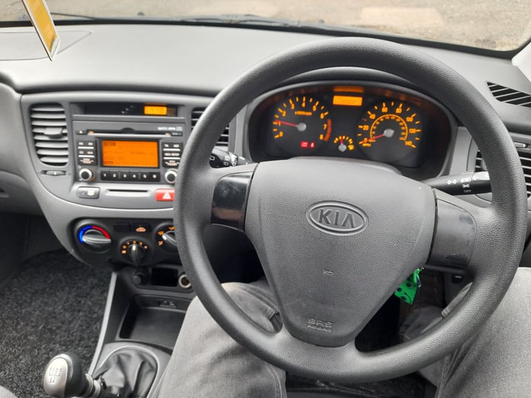 Kia, RIO, Hatchback, 2009, Manual, 1399 (cc), 5 doors