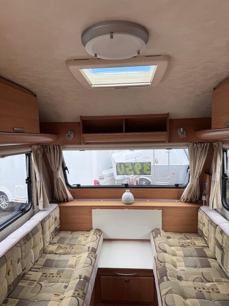 Adria Altea 360LT, Yr.2009, 2 Berth, mover, air awning 