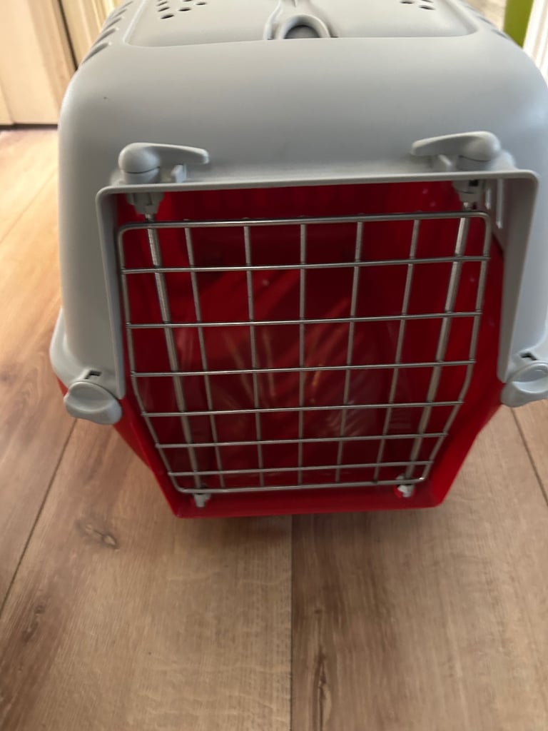 Pet ,Cat, Dog , rabbit carrier container / transport cage