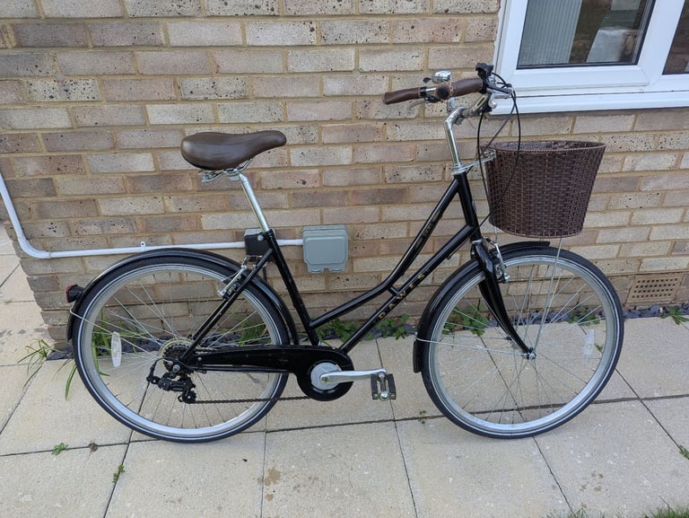 Dawes Duchess ladies bike 