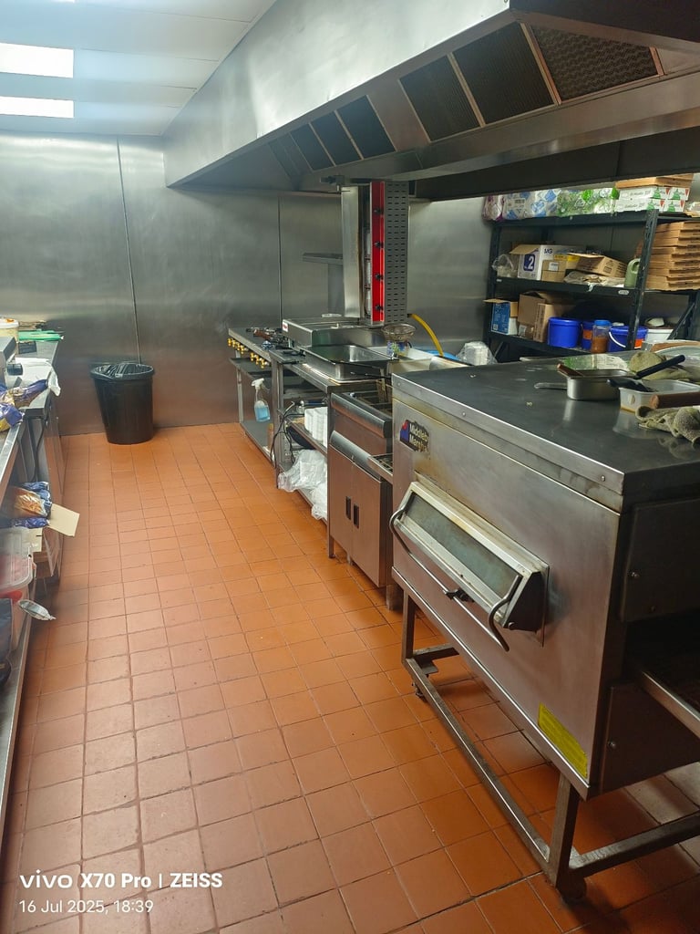 Cheap Takeaway business for sale ls5 