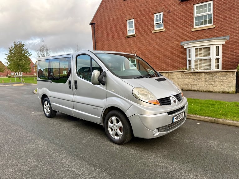 2013 Renault Trafic Sportive 12M/Mot Minibus Twin Doors Sat Nav Vauxhall Vivaro