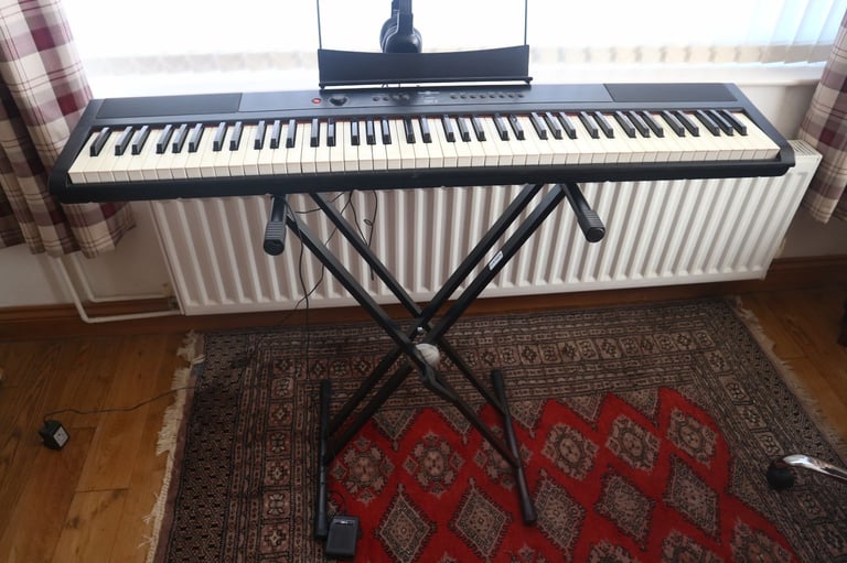 Gear 4 Music SDP-2 Stage Digital Piano