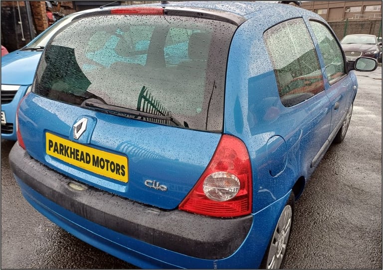 RENAULT Clio 2003 1.4 16v Expression Hatchback 3dr Petrol Automatic