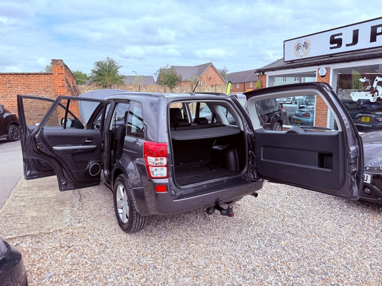 SUZUKI GRAND VITARA 2.4 VVT SZ4 2011