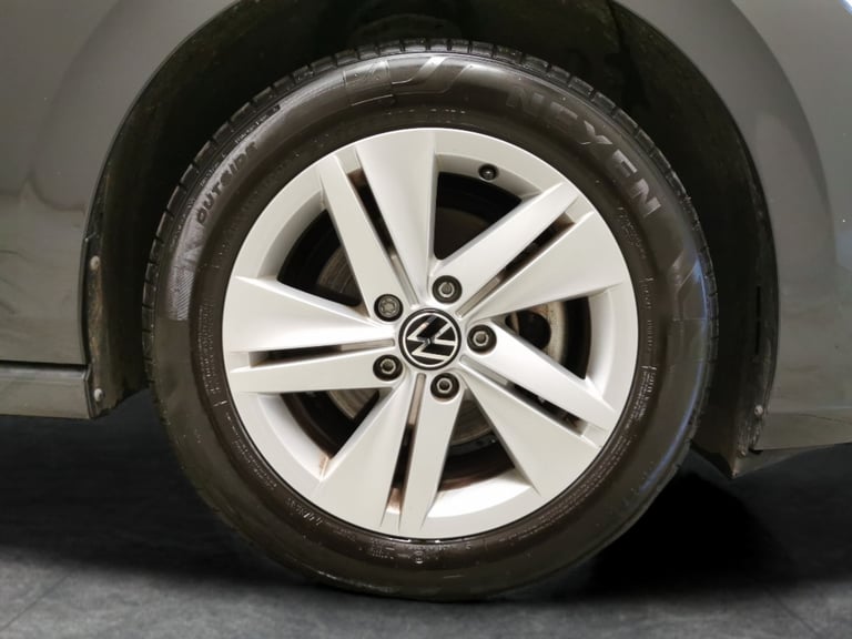 2023 Volkswagen Golf 1.5 TSI Life Hatchback 5dr Petrol Manual Euro 6 (s/s) (130 ps) - KEYLESS ST ...