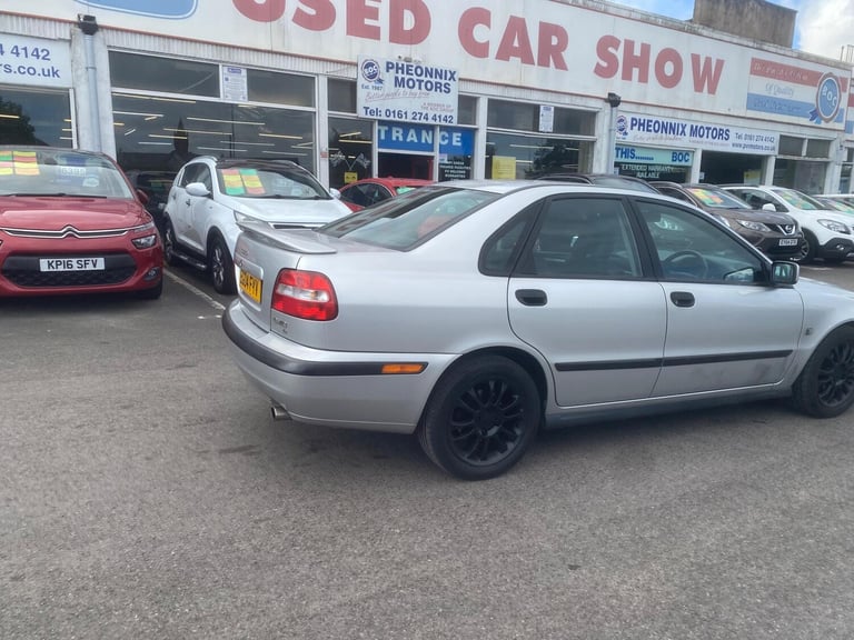 2004 Volvo S40 1.8 Sport 4dr Auto [122bhp] SALOON PETROL Automatic