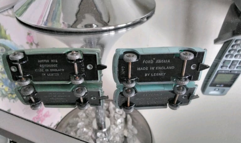 2 Lesney die cast cars Austin Cambridge & Ford anglia 