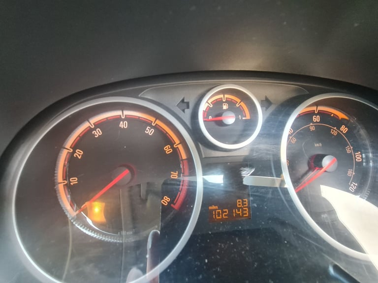 Vauxhall, CORSA, Hatchback, 2012, Manual, 1398 (cc),5 doors - Image 6