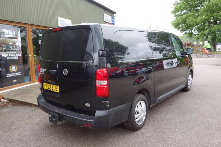 Vauxhall Vivaro 3100 2.0d 145PS Dynamic H1 Van Auto DIESEL AUTOMATIC 2022/22