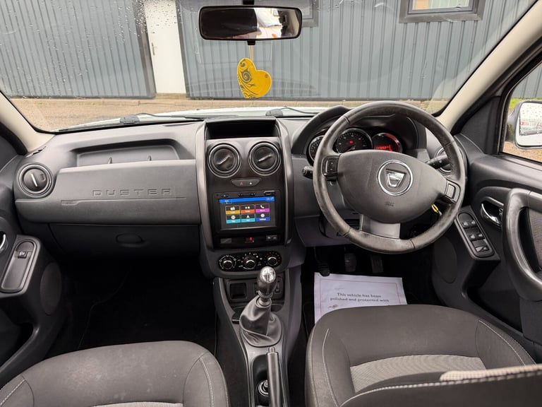2017 Dacia Duster 1.2 TCe 125 Laureate 5dr HATCHBACK Petrol Manual