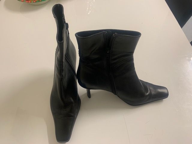 Womans Next Black Leather Ankle Boots Size UK 5 EUR 38