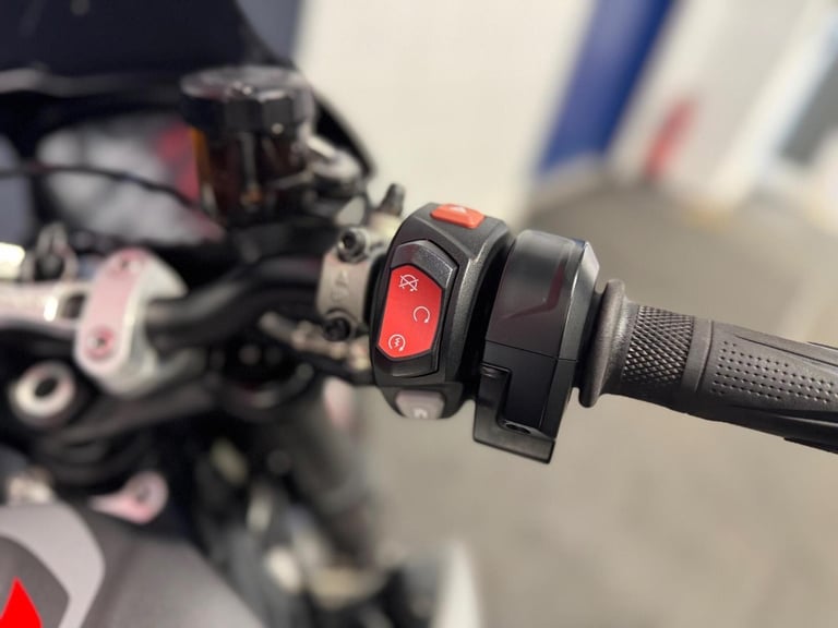 2017 Triumph Street Triple 765 765 RS X-ring Euro 4