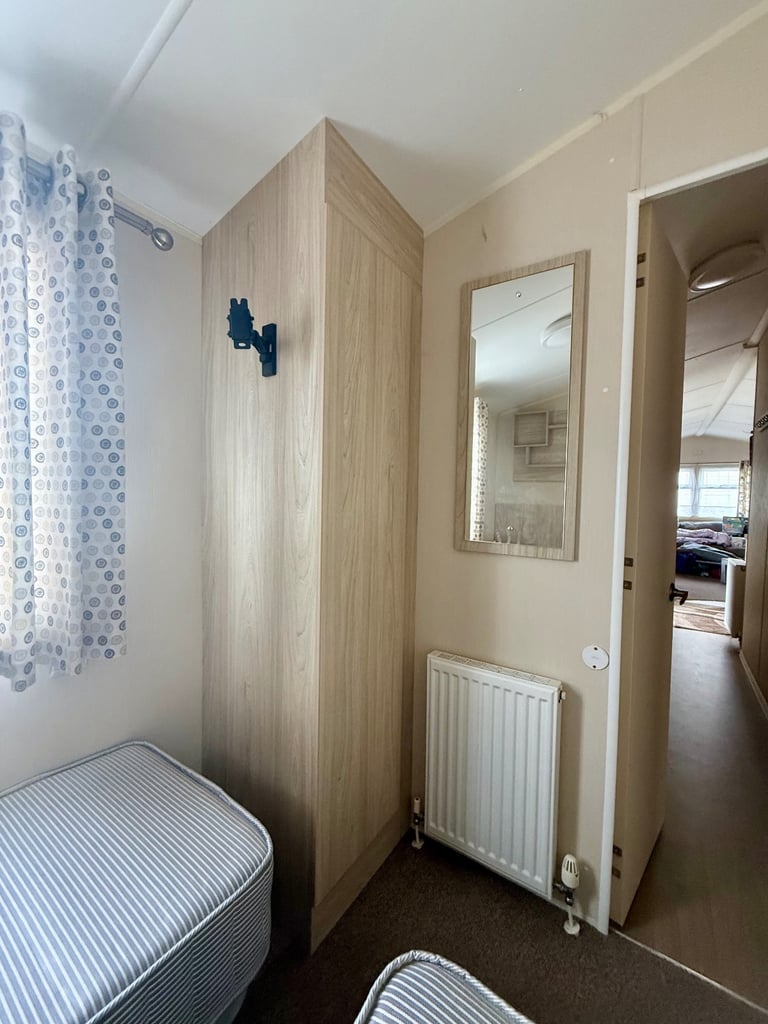 Static Caravan on Felixstowe beach caravan park