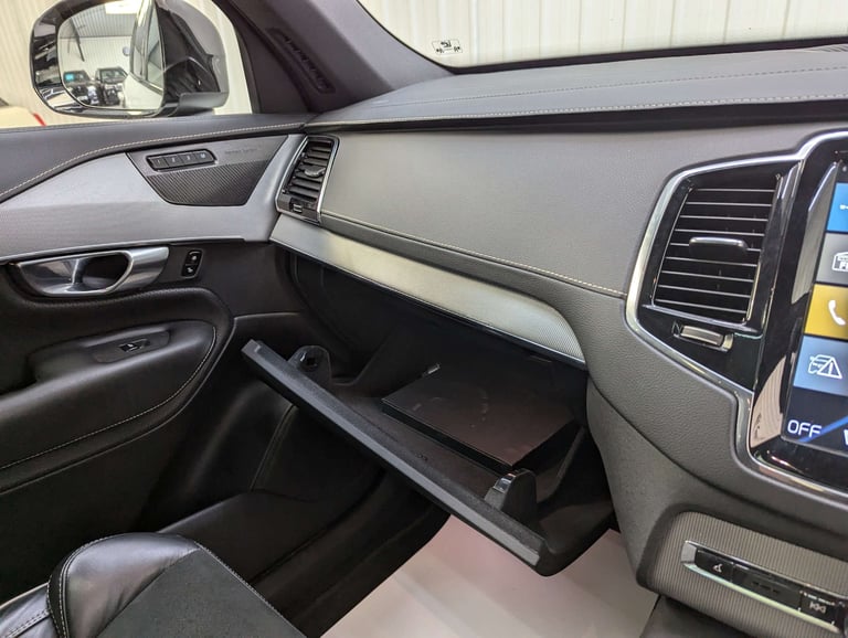 2022 Volvo XC90 2.0 XC90 R-Design B5 MHEV AWD Auto 4WD 5dr SUV Hybrid Automatic