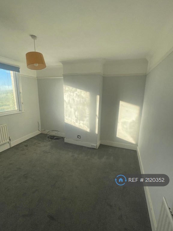 3 bedroom house in Brighton Road, Lancing/ Shoreham, BN15 (3 bed) (#2120352)