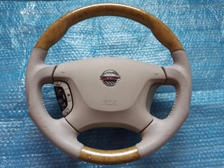 NISSAN ELGRAND E51 CUSTOM SPORT STEERING WHEEL & AIRBAG