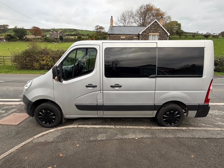 2017 Renault Master SL28dCi 110 Business WHEELCHAIR ACCESS/CAMPER PANEL VAN Diesel Manual