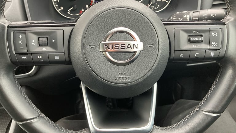 2022 Nissan Qashqai 1.3 DiG-T MH Acenta Premium 5dr Petrol Hatchback Hatchback Petrol Manual
