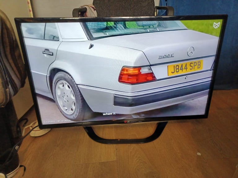 FREE DELIVERY excellent 39 LG LED full HDTV 1080p freeveiw channels inbuilt 