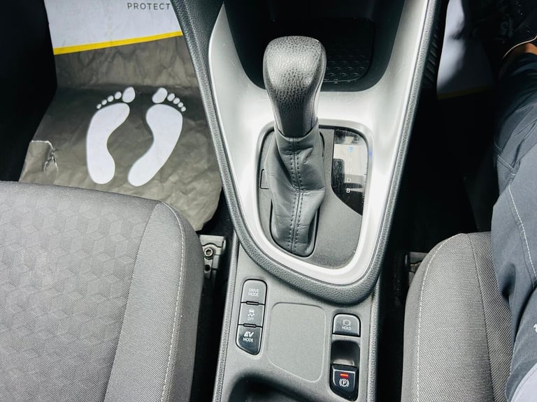 2022 Toyota Yaris 1.5 VVT-h Icon E-CVT Euro 6 (s/s) 5dr HATCHBACK Petrol/Electric Hybrid Automatic