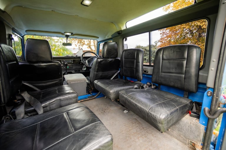 2020 Land Rover Defender 90 Saloon PETROL Manual