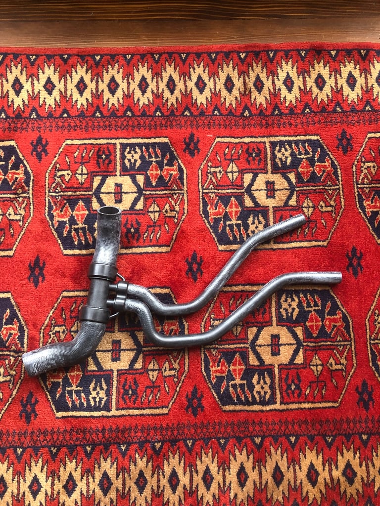 image for Jaguar S-Type 3.0 V6: Top & Bottom Radiator Hoses