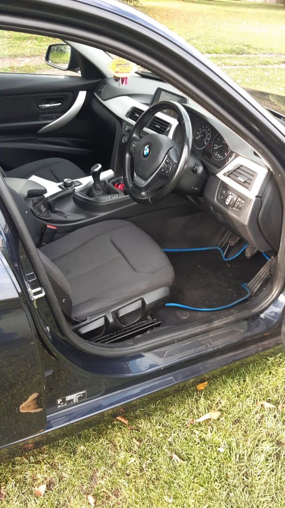 BMW, 3 SERIES, Saloon, 2012, Manual, 1995 (cc), 4 doors