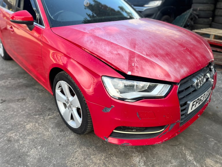 AUDI A3 8V HATCHBACK 5DR RED LY3J 2013-17 FOR BREAKING