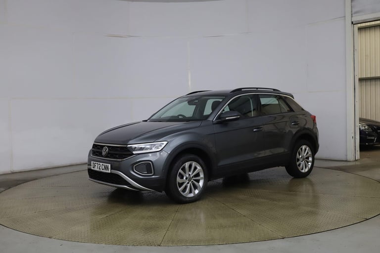 image for  Volkswagen T-Roc 1.5 TSI Life DSG Euro 6 (s/s) 5dr Petrol Automatic