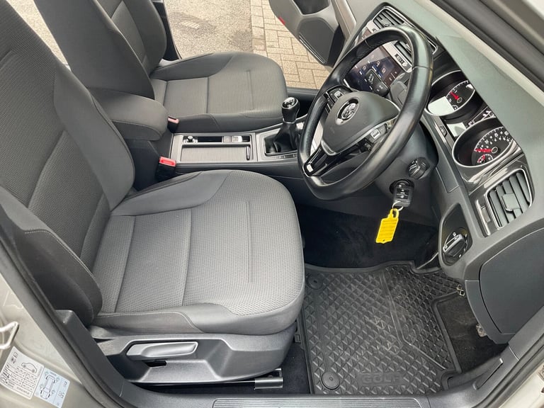 2017 Volkswagen Golf 1.6 TDI SE Estate 5dr Diesel Manual Euro 6 (s/s) (115 ps)