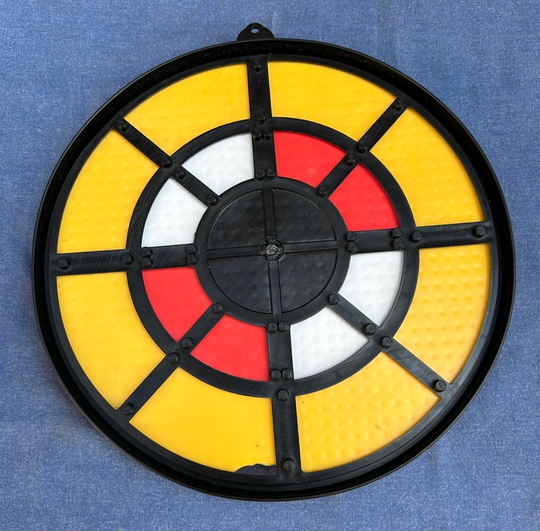 Kids Toy Safety Dartboard with 4 Darts Pre-loved