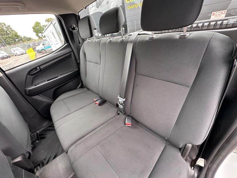 2020 Isuzu D-Max 1.9 Double Cab 4x4 PICK UP DIESEL Manual
