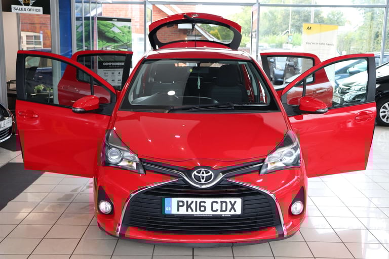 2016 Toyota Yaris 1.3 Yaris Icon VVT-I 5dr Hatchback Petrol Manual