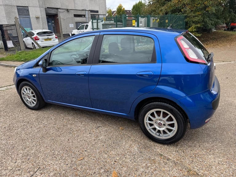 2010 Fiat Punto Evo 1.4 Dynamic Euro 5 (s/s) 5dr HATCHBACK Petrol Manual