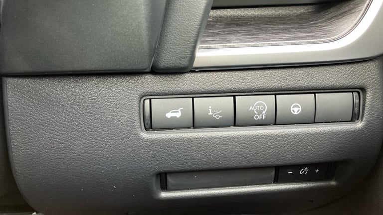 2025 Nissan Qashqai 1.3 DiG-T MH Tekna 5dr Petrol Hatchback Hatchback Petrol Manual